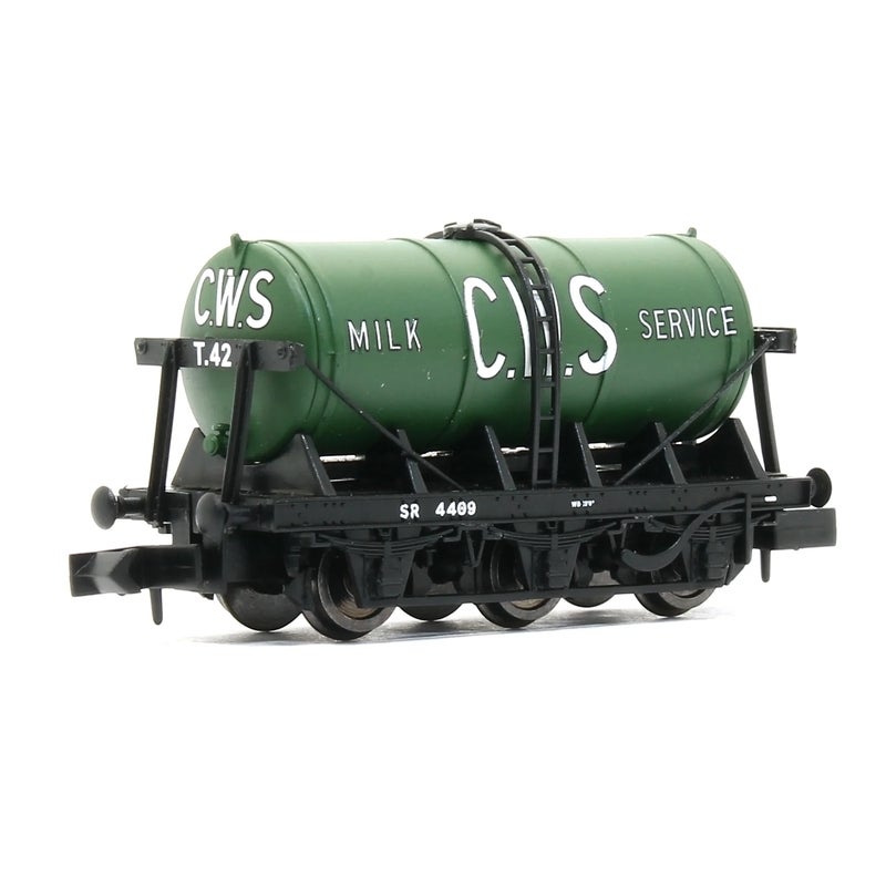 Dapol 2F-031-021 N Scale 6 Wheel Milk Tanker CWS Green 4409 ...